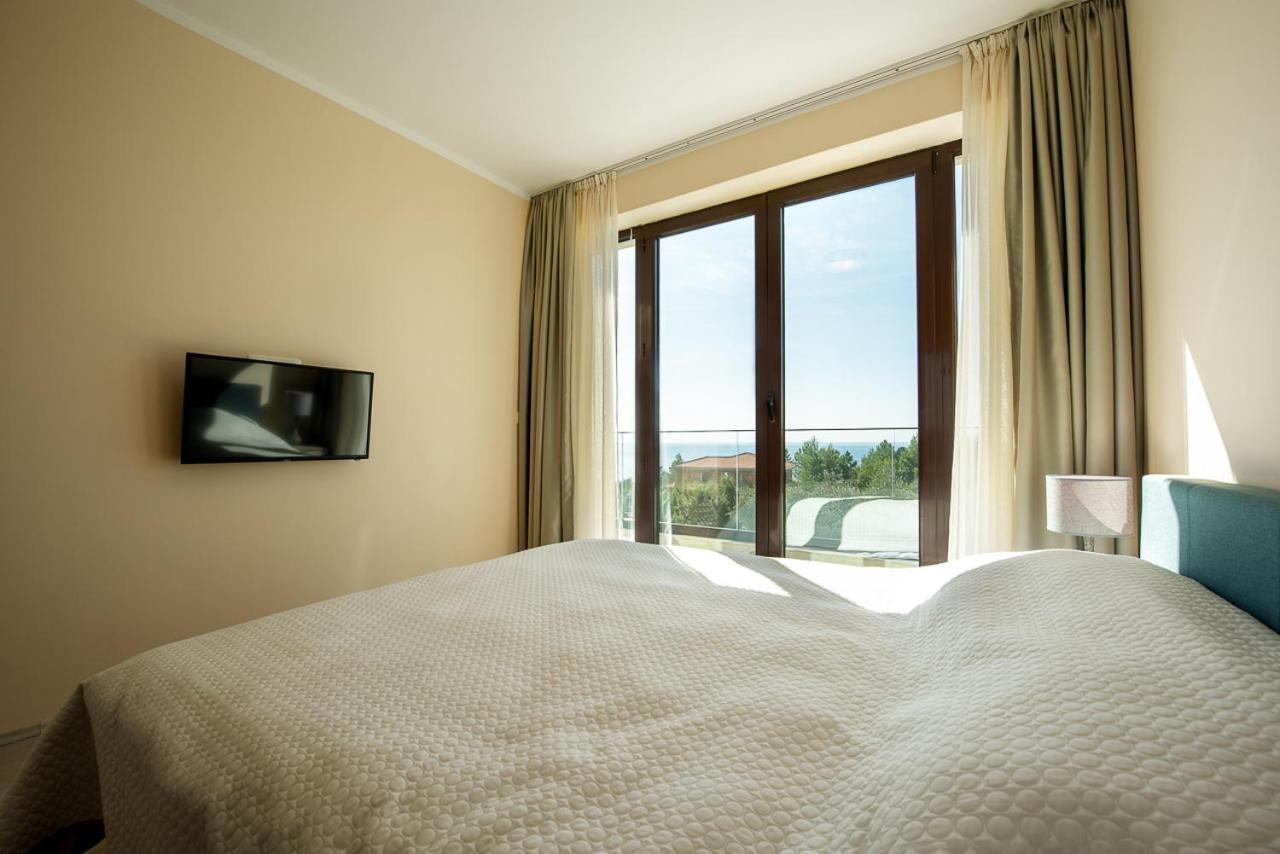 Adria Lux Apartments Sveti Stefan บุดวา ภายนอก รูปภาพ