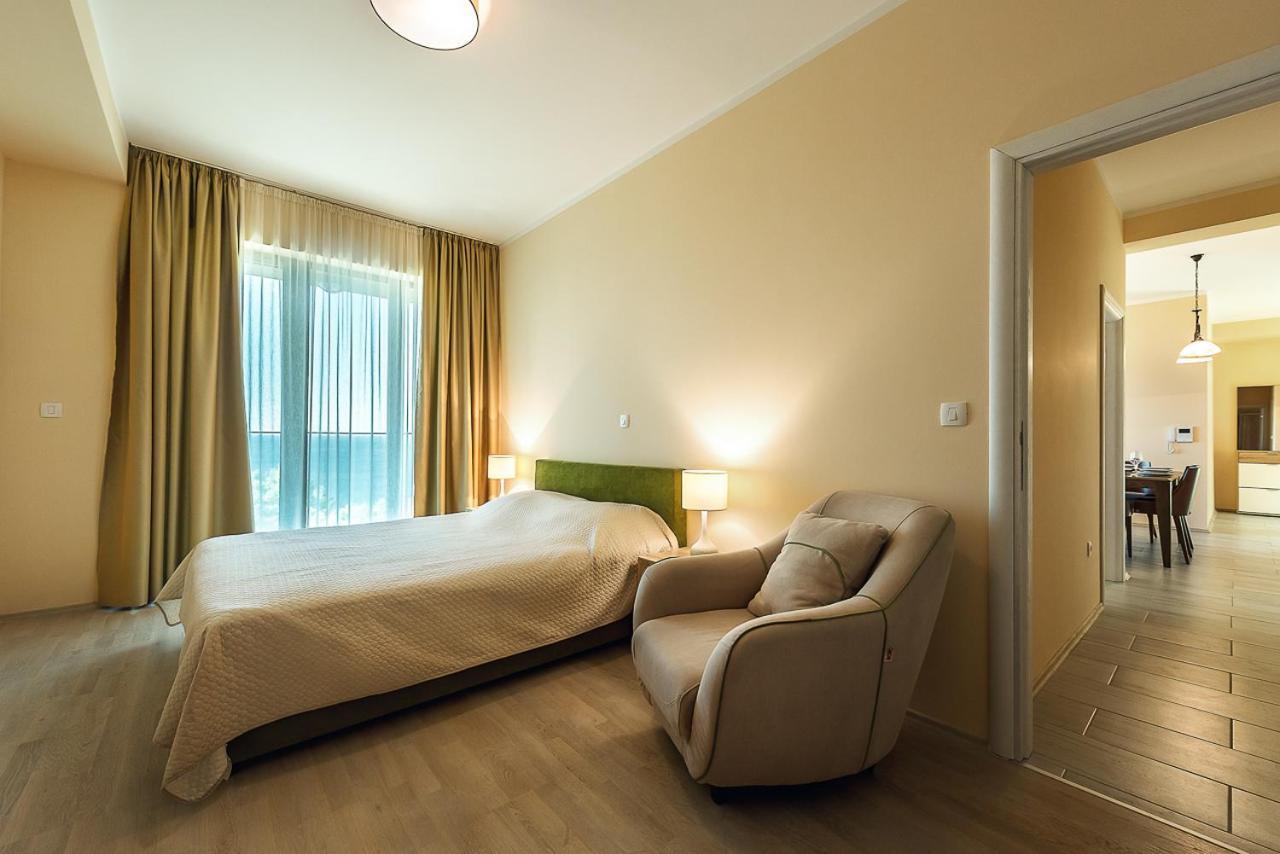 Adria Lux Apartments Sveti Stefan บุดวา ภายนอก รูปภาพ