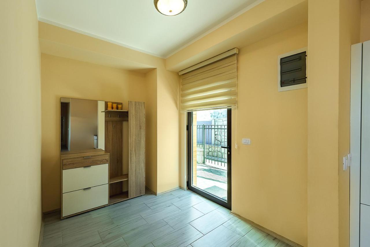 Adria Lux Apartments Sveti Stefan บุดวา ภายนอก รูปภาพ
